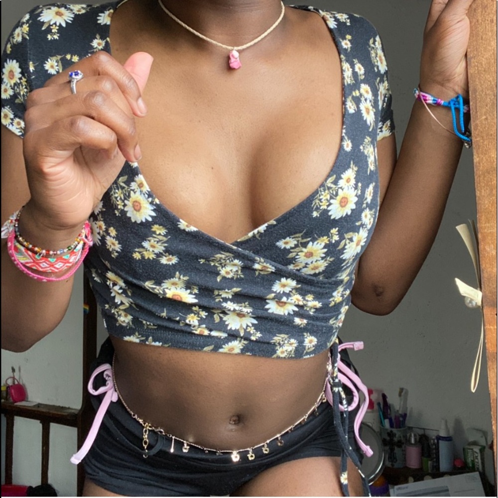 floral crop/beach top